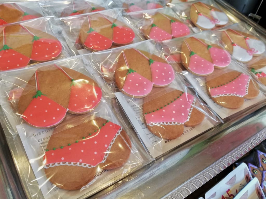 15周年を迎えた焼き菓子店マ・コピーヌ人気のビキニクッキー