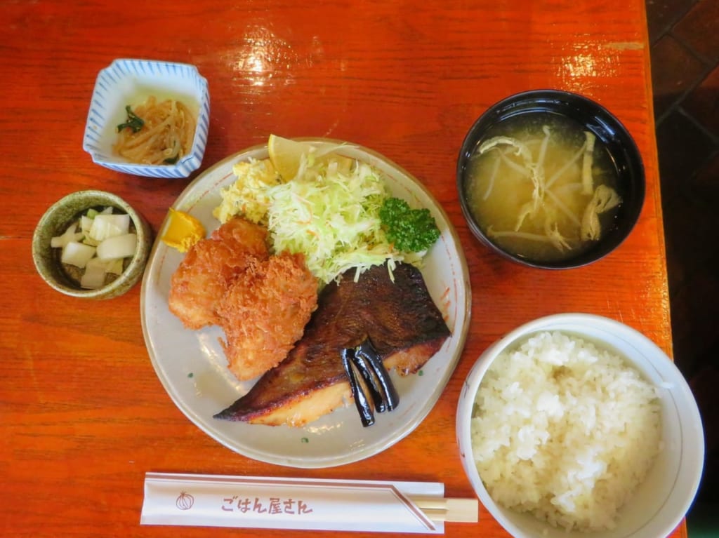 ボリュームたっぷりのおいしい定食が人気の「湘南食堂ごはん屋さん」