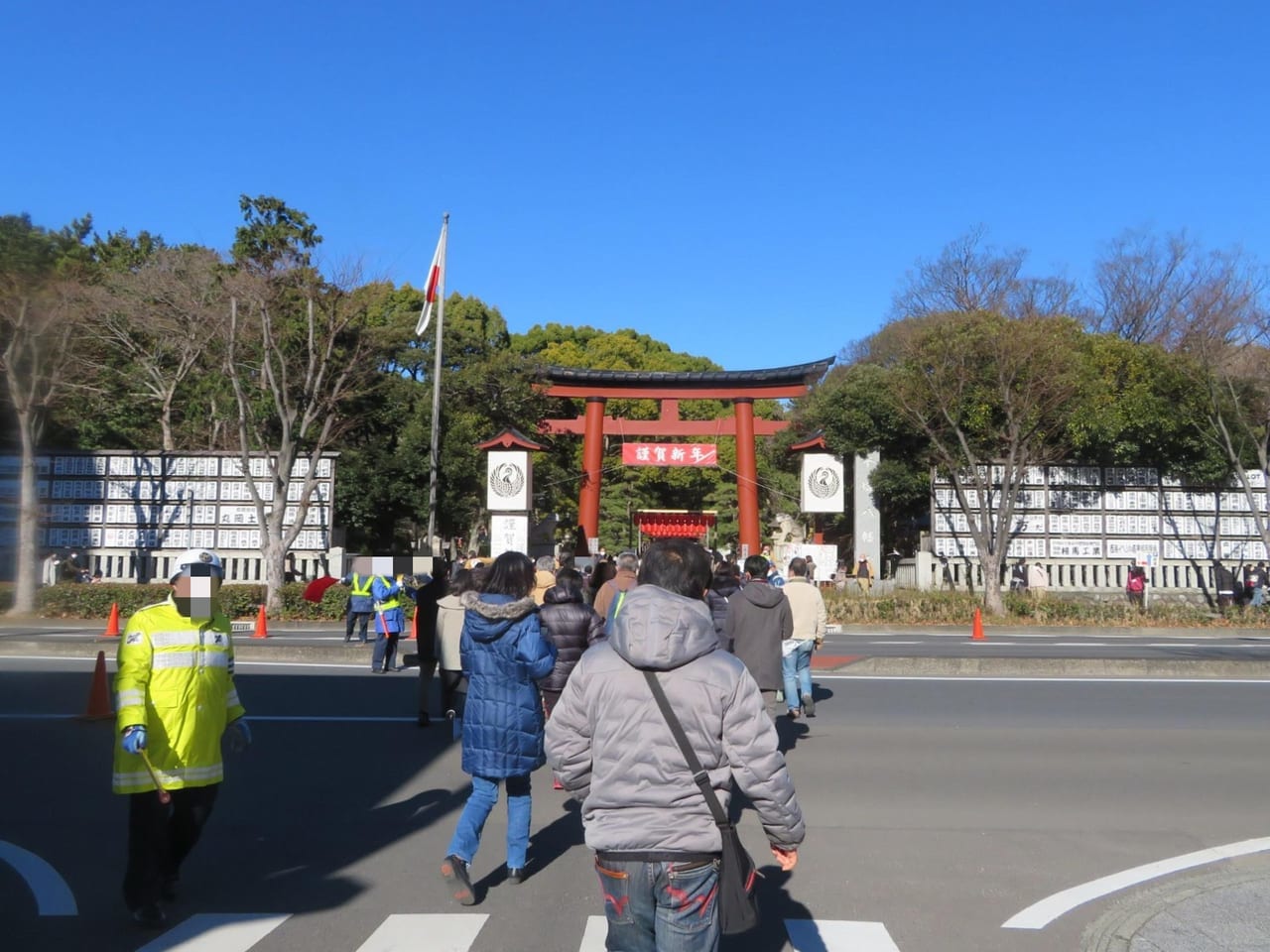 国道1号線を渡って平塚八幡宮に初詣！2023年元日に「元日渡り初め」が開催されます！