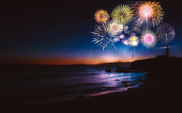 「WEEKLY打上げ花火 in 大磯」が7月28日（金）からスタート！今夏は大磯港から3回、打ち上げ花火が楽しめます！