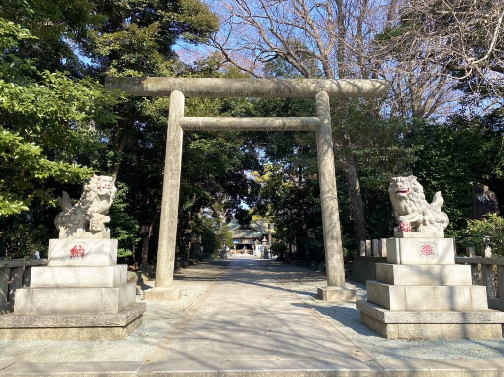 平塚市四之宮前島神社