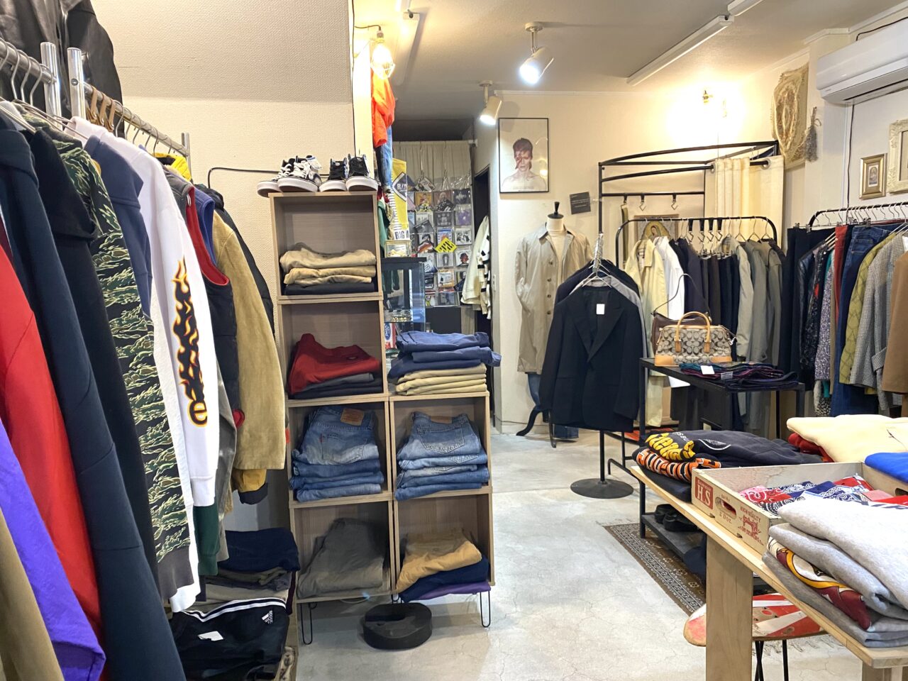 平塚市明石町サルベーションウエア