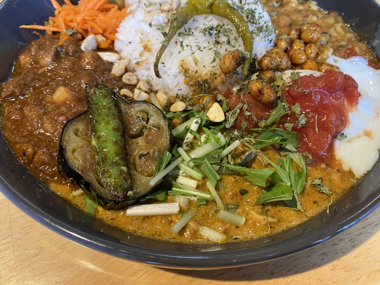 スパイスカレー糸