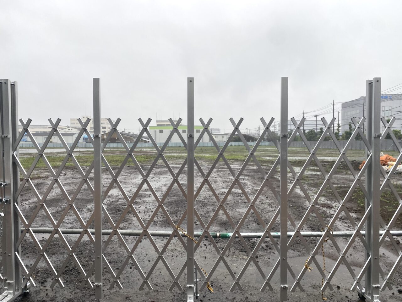 平塚市東八幡4丁目物流センター建設中