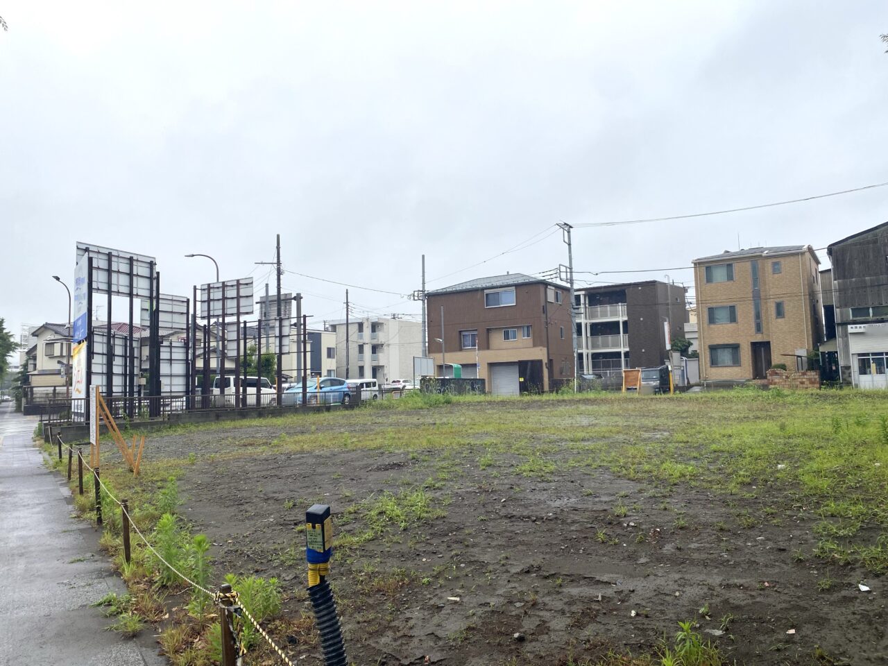 平塚市八千代町物販店建設予定地