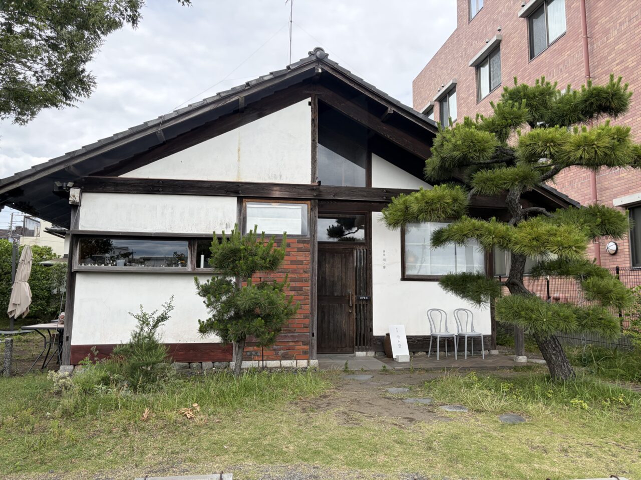 松風町カフェ雨ト音
