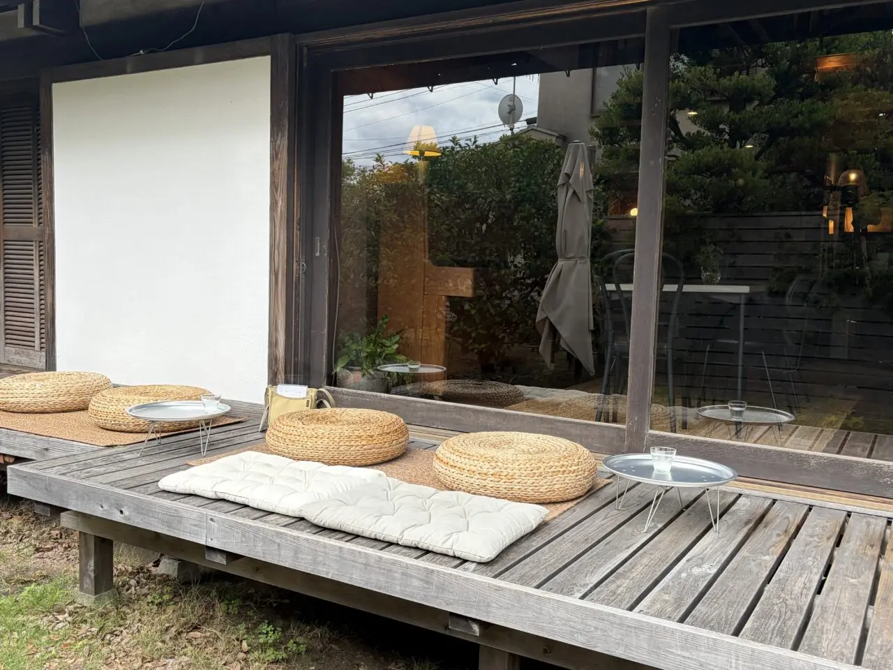 松風町カフェ雨ト音
